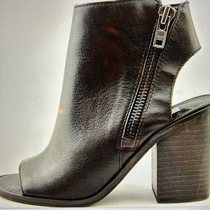 Steve Madden Terraa Open Toe Chunky Heel Zip Booties Moto/Boho